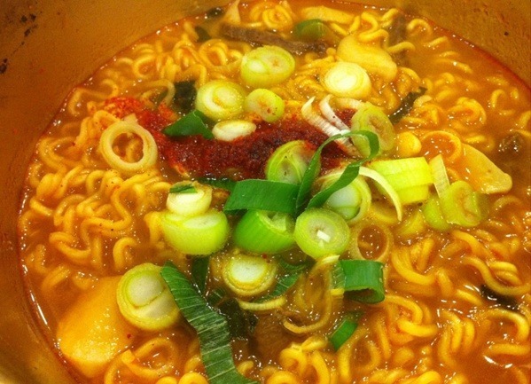라면에 뭐 넣어드세요...? | 인스티즈