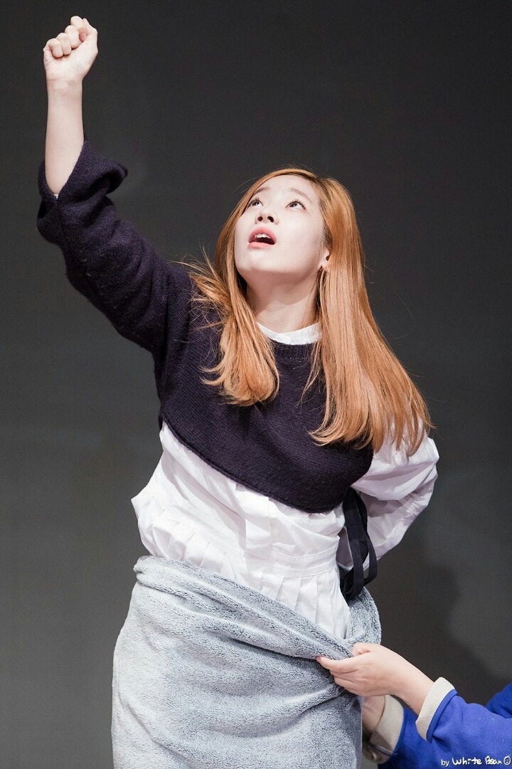 [트와이스] 풍선을 놓쳐서 시무룩한 다현이 | 인스티즈