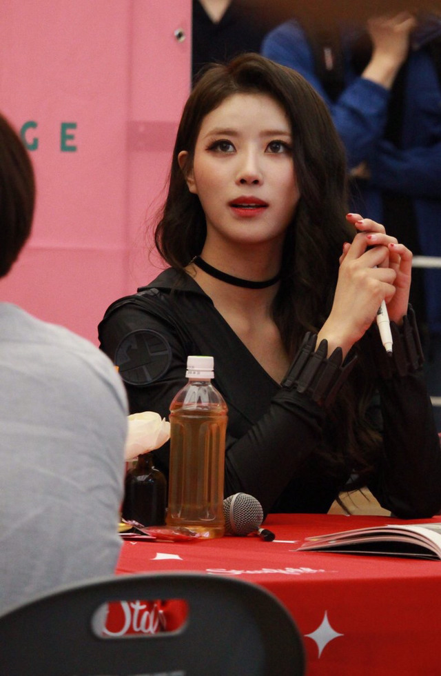 [러블리즈] 브이콘 먹어서 미주 | 인스티즈