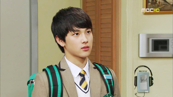 어느반과 함께 학창시절 추억을 보낼래? 1 vs 2 vs 3 vs 4 | 인스티즈