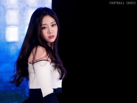 러블리즈 (덮)지수 VS (깐)지수 | 인스티즈