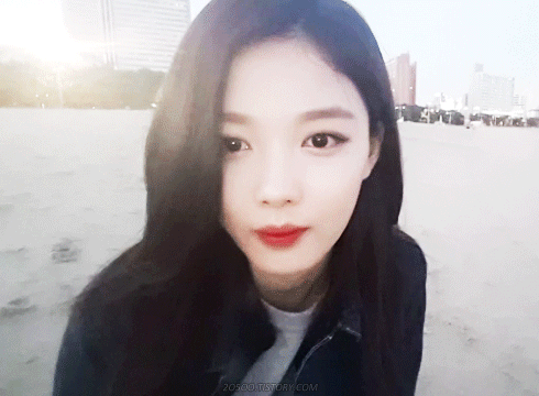 99년생 정변갑 김유정ㄷㄷ | 인스티즈