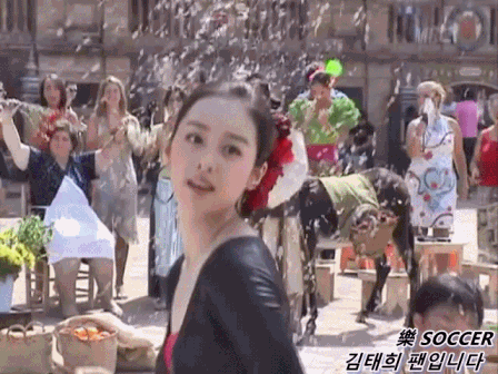 김태희 태양계에서 가장 아름답던 시절.gif | 인스티즈