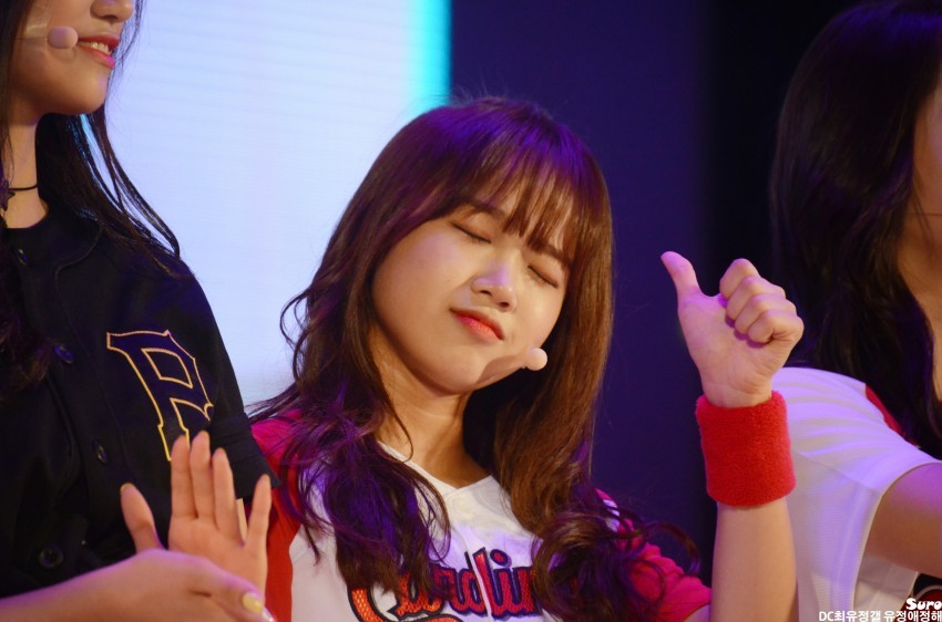 아이오아이 i.o.i 살짝 박보영(?) 느낌 나는 최유정 직찍 | 인스티즈