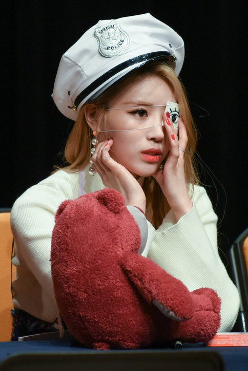 [러블리즈] 내년에는 스페인에 갈거라서 미주 | 인스티즈