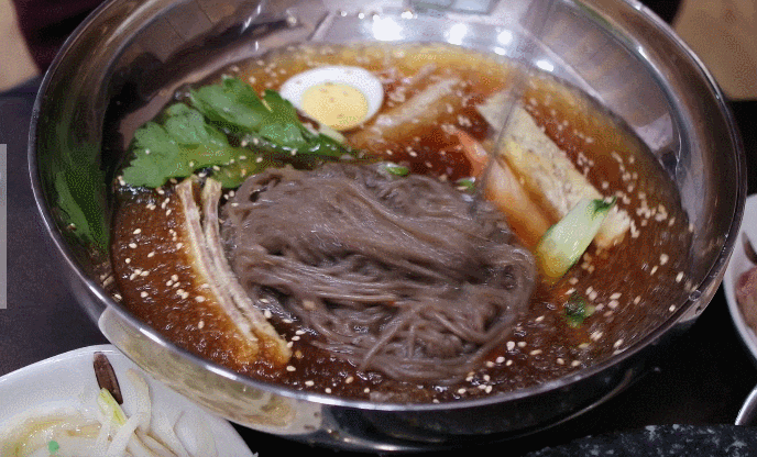 시원하고 상큼한 물냉면 움짤 gif | 인스티즈