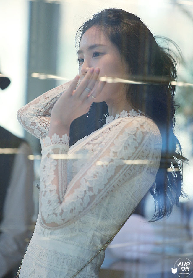 [에이핑크] 손나은 여성스런 분위기.jpg | 인스티즈