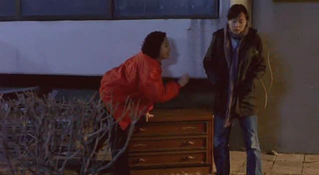 부모님이 사랑에 빠졌던 젊은날을 직접 볼 수 있게 된다면? 한국영화 '인어공주' 캡쳐 | 인스티즈