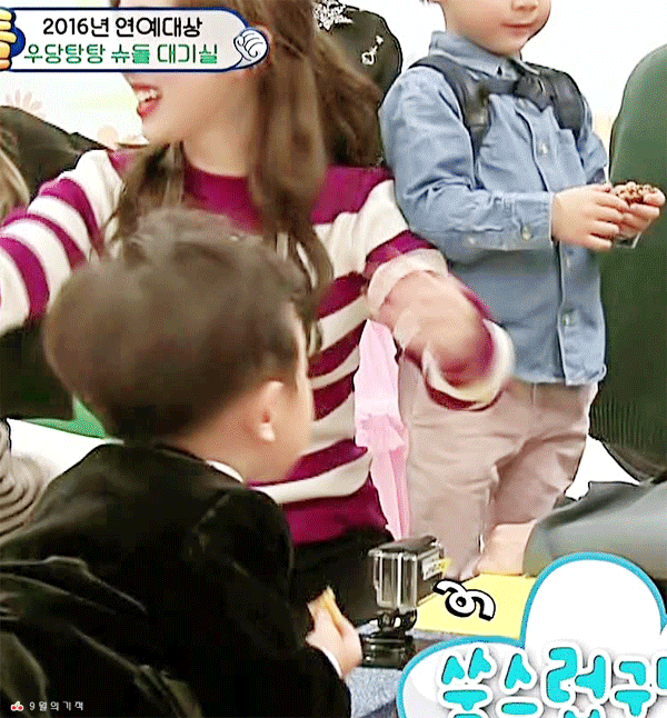 대박이 한경기 활약상 (성덕 나연) .gif | 인스티즈