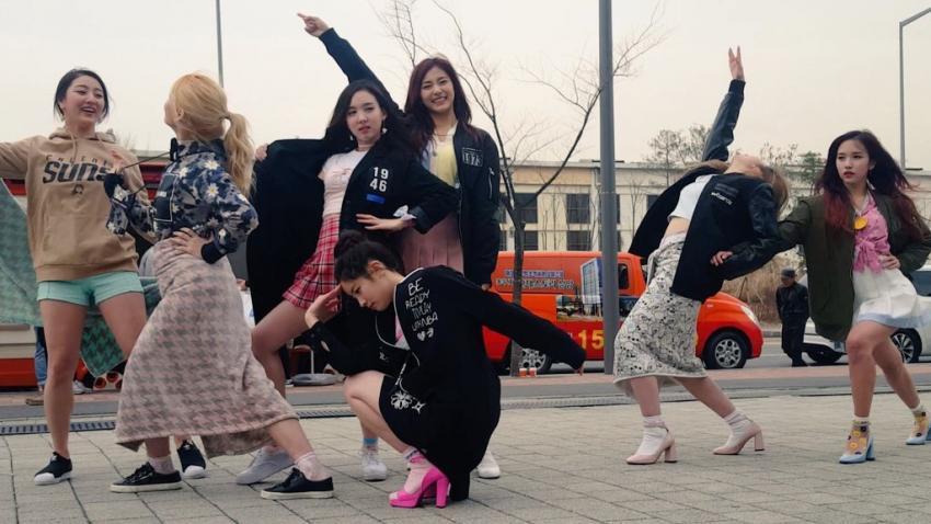 미니팬미팅서 이상한 짓 하는 트와이스 jyp | 인스티즈