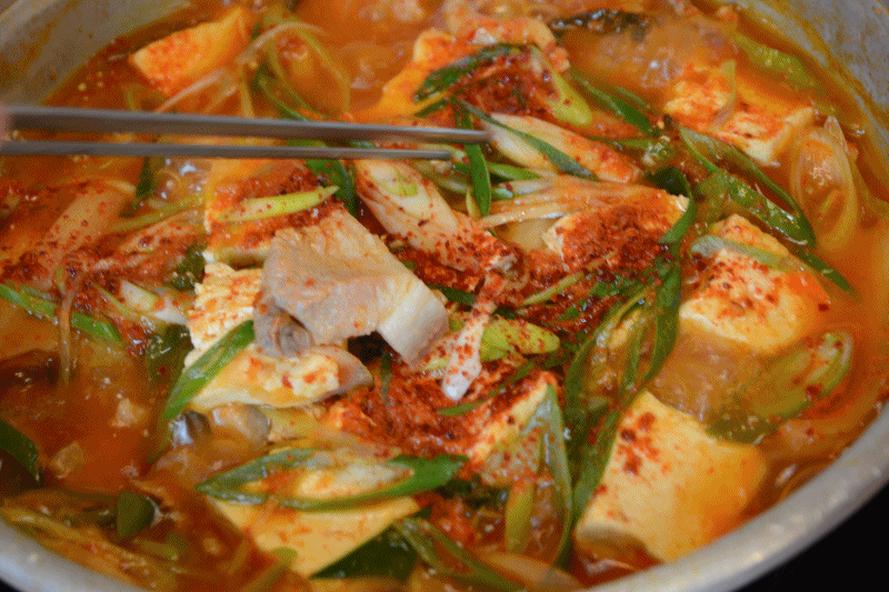 아침점심저녁야식 돼지고기 김치찌개 움짤 gif | 인스티즈