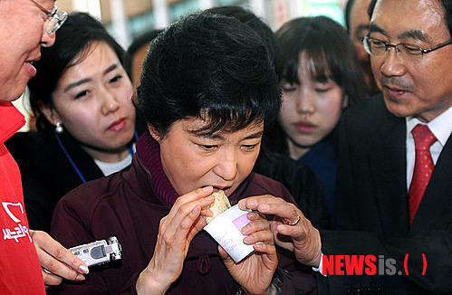 정치인중 먹방 하수 甲 | 인스티즈