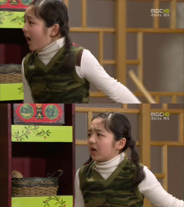 [지붕킥] 한옥집에 입대(?)한 해리와 신애 | 인스티즈