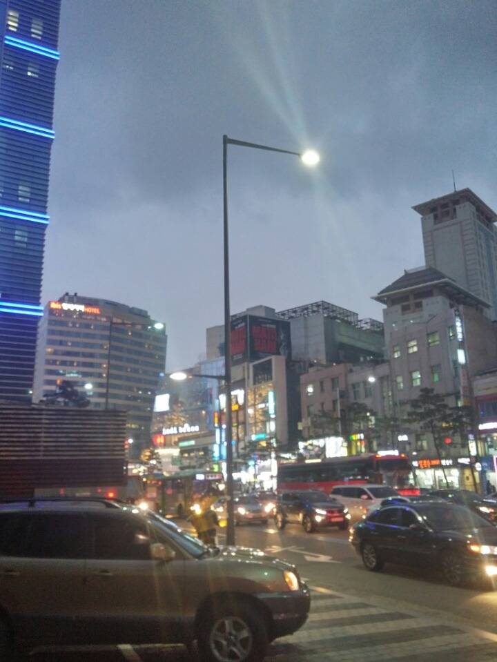 오늘자 서울 도심 | 인스티즈