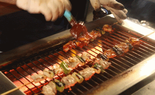맛있는 간식! 출출할땐~ 닭꼬치 움짤 gif | 인스티즈