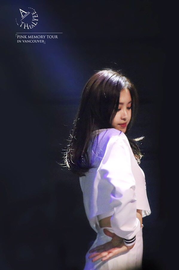 진짜 어떻게 이렇게 예쁘냐♥ | 인스티즈