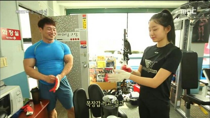 최연소 머슬녀의 위엄ㄷㄷㄷ | 인스티즈