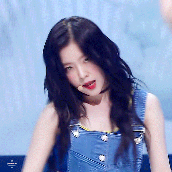 컴백날 또 레전드 찍은 아이린.gif | 인스티즈