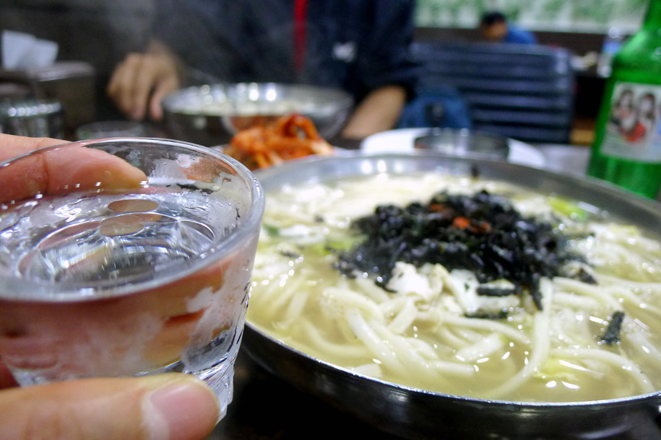 충무칼국수 이미지