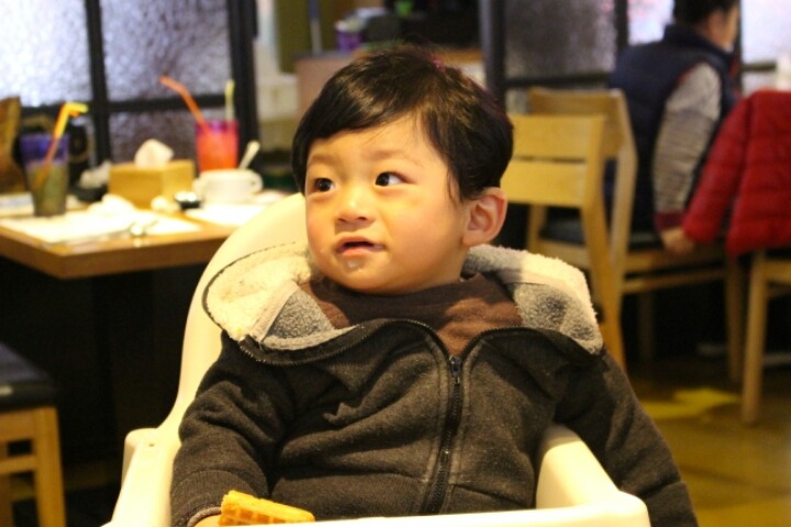 김지홍 이미지