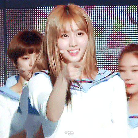 여러가지 컨셉이 가능한 모모.gif | 인스티즈