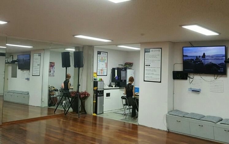 스윙댄스스포츠학원 이미지