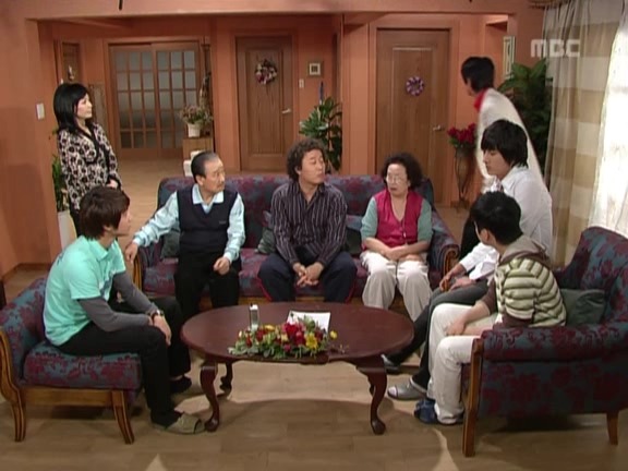 [거침없이하이킥] 박해미한테 못당하는 민용이 ㅋㅋㅋㅋㅋㅋㅋ.jpg | 인스티즈