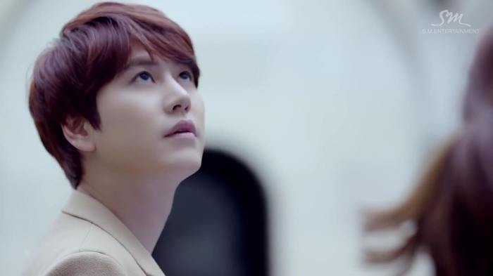  어이없는 규현 신곡 뮤직비디오 캡처 | 인스티즈