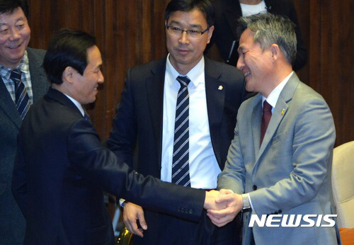 오늘(2/1) 국회 상황 (출연 : 표창원, 새누리당, 이재정) | 인스티즈