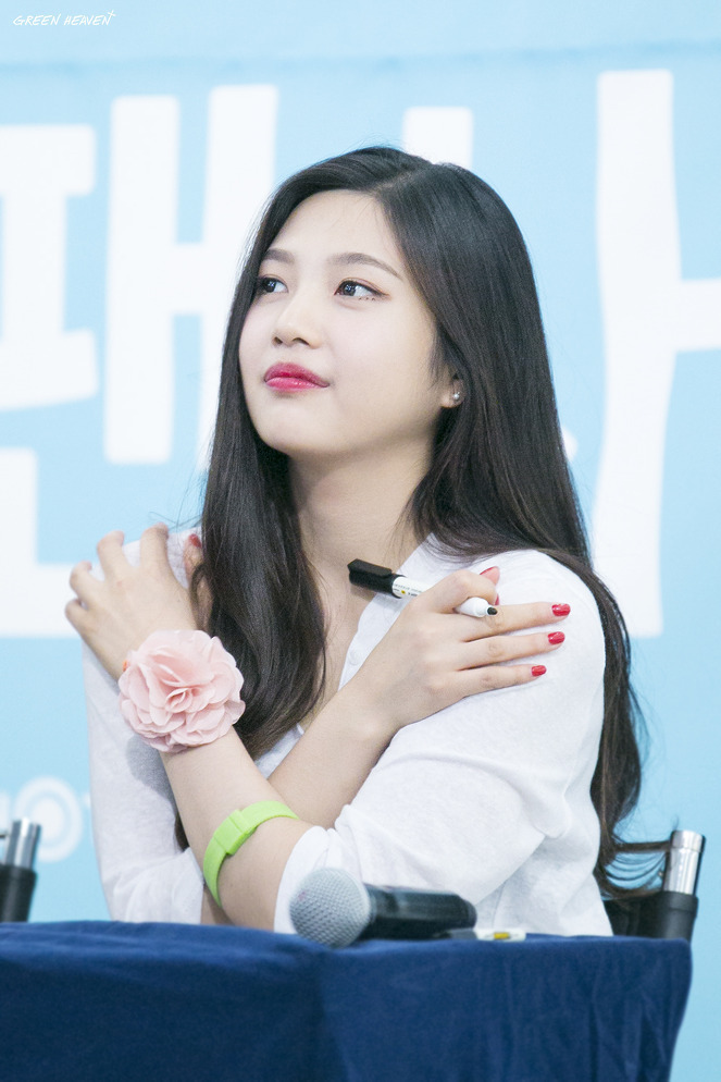 갈수록 예뻐지는 레드벨벳 조이.jpgif | 인스티즈
