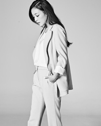 꽃피는 사월초, 간만에 사진 올린 구하라 인스타그램 | 인스티즈
