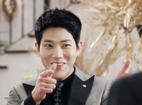 감독님께 약빤 애드립 이라 칭찬 받았다는 김과장 애드립 | 인스티즈