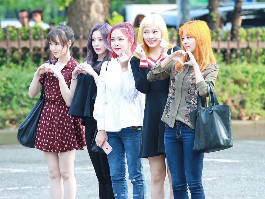 레드벨벳 데뷔 3주년 기념 사진 | 인스티즈