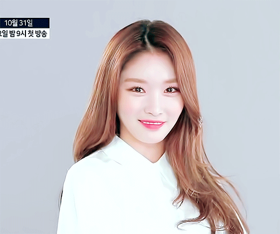 IOI 출신중 가장 섹시한 청하.GIF | 인스티즈