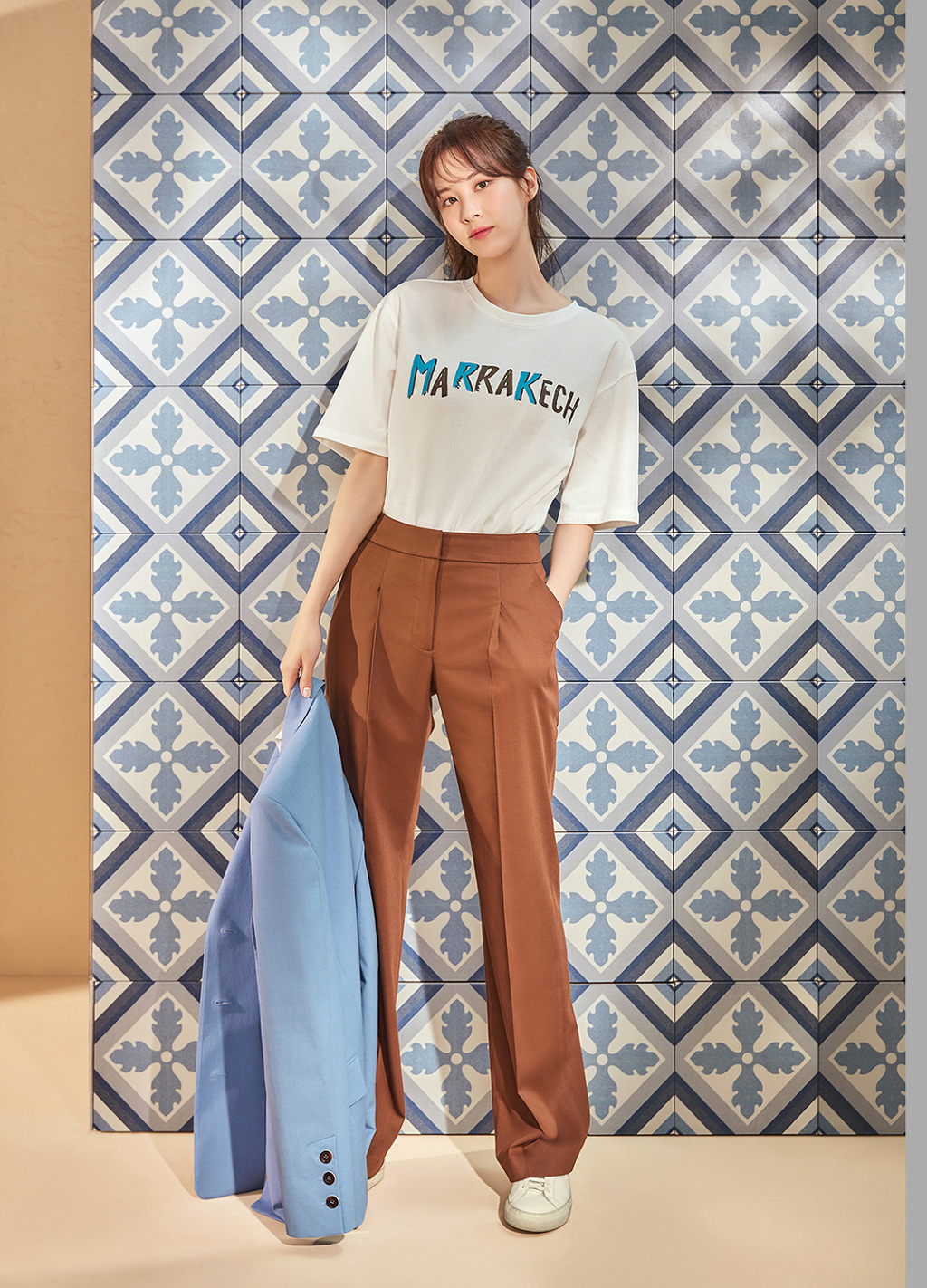 9908644D5E4CDCC12A9A33