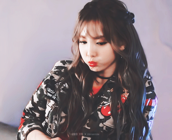 트와이스의 맏내 나연이.jpgif | 인스티즈