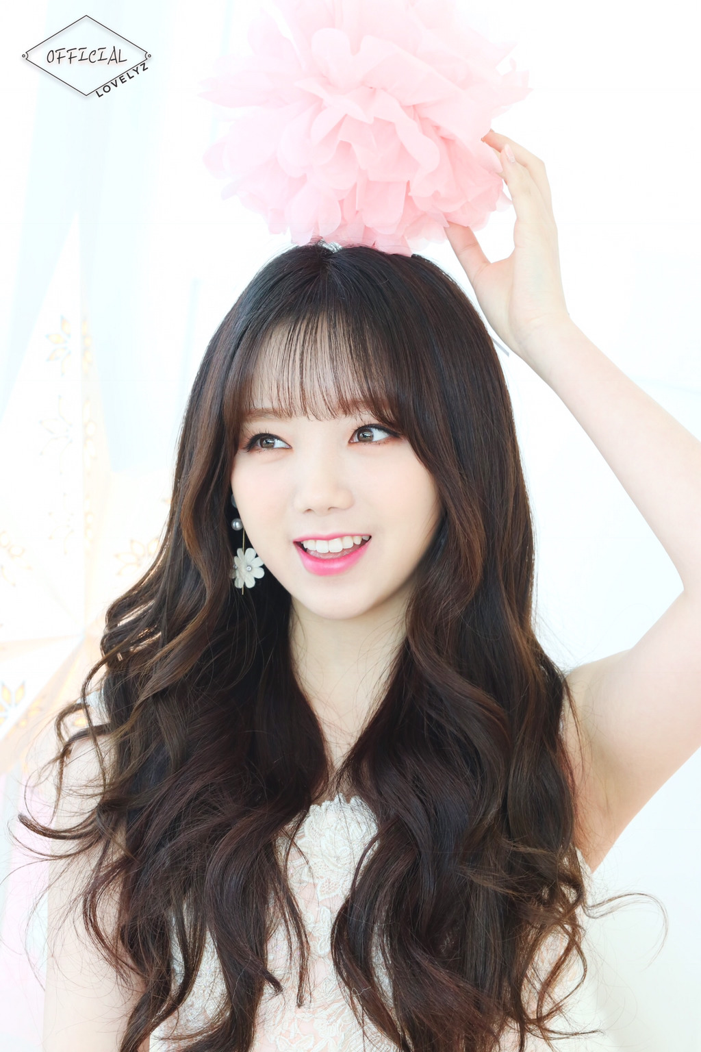 [러블리즈] 기분이 영 좋지않은 하루라서 케이 | 인스티즈