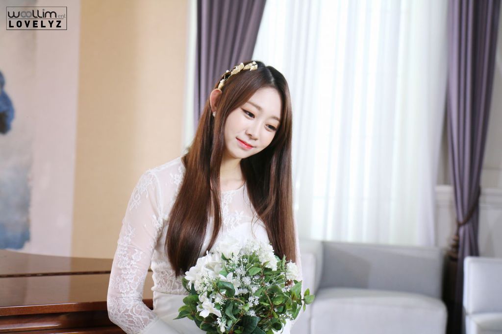 러블리즈 지수의 웨딩포토 설정샷.jpg | 인스티즈