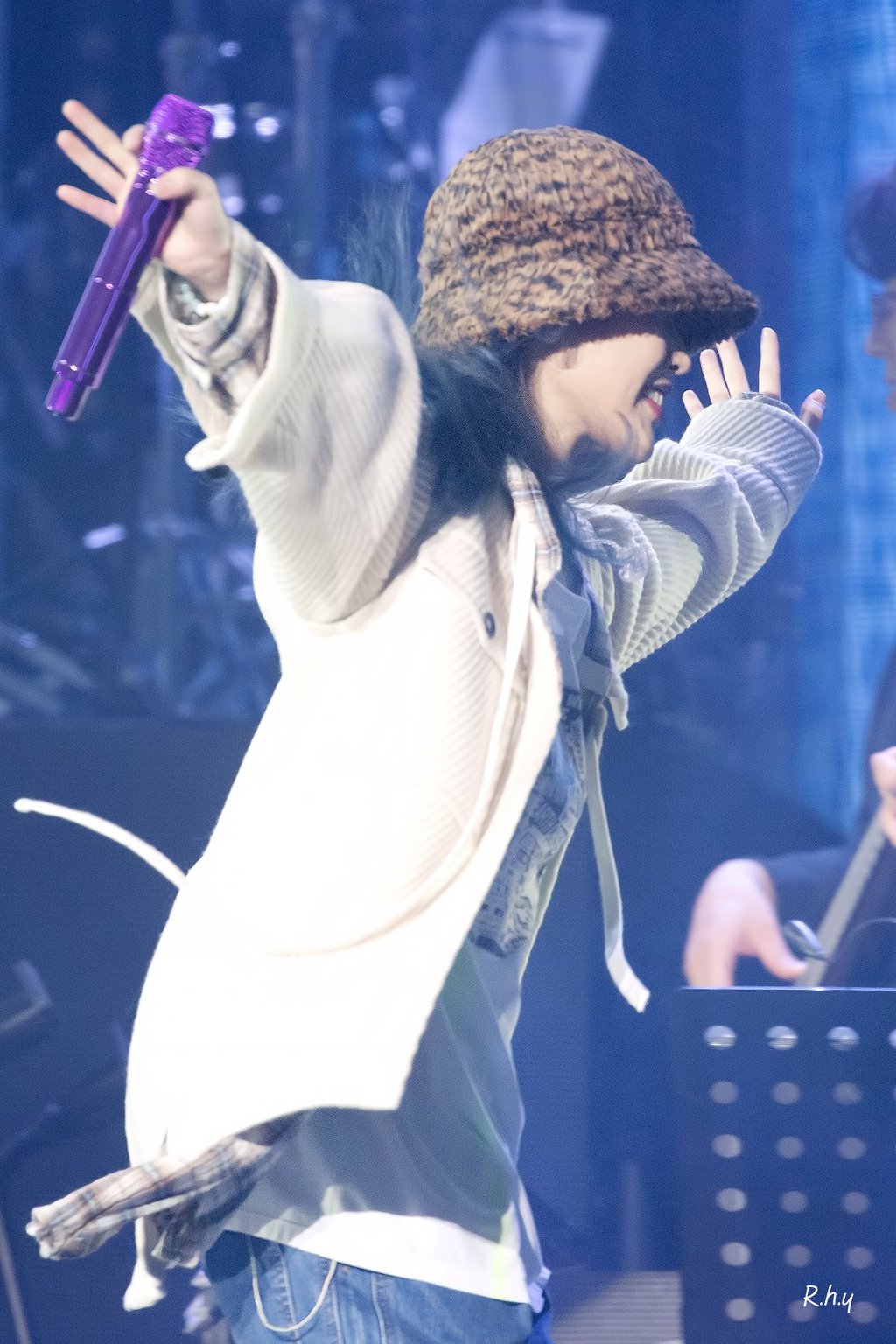 아이유 부산콘서트 아이유.jpg | 인스티즈