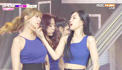 점점 진화하는 손나은&오하영의 두유럽미.gif | 인스티즈