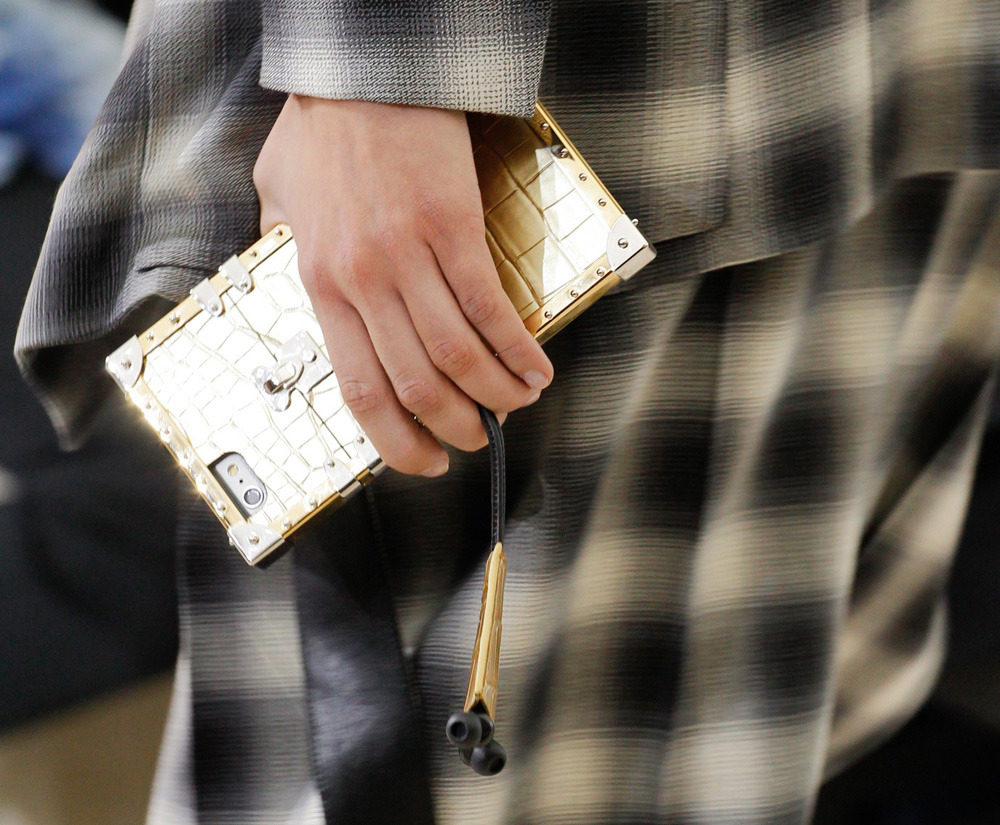Louis Vuitton 신상 아이폰 케이스 | 인스티즈
