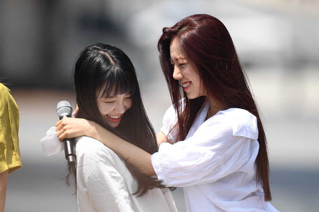 [에이핑크] 퇴근하고 친구들과 한잔 하러 갈 생각이라서 정은지 | 인스티즈