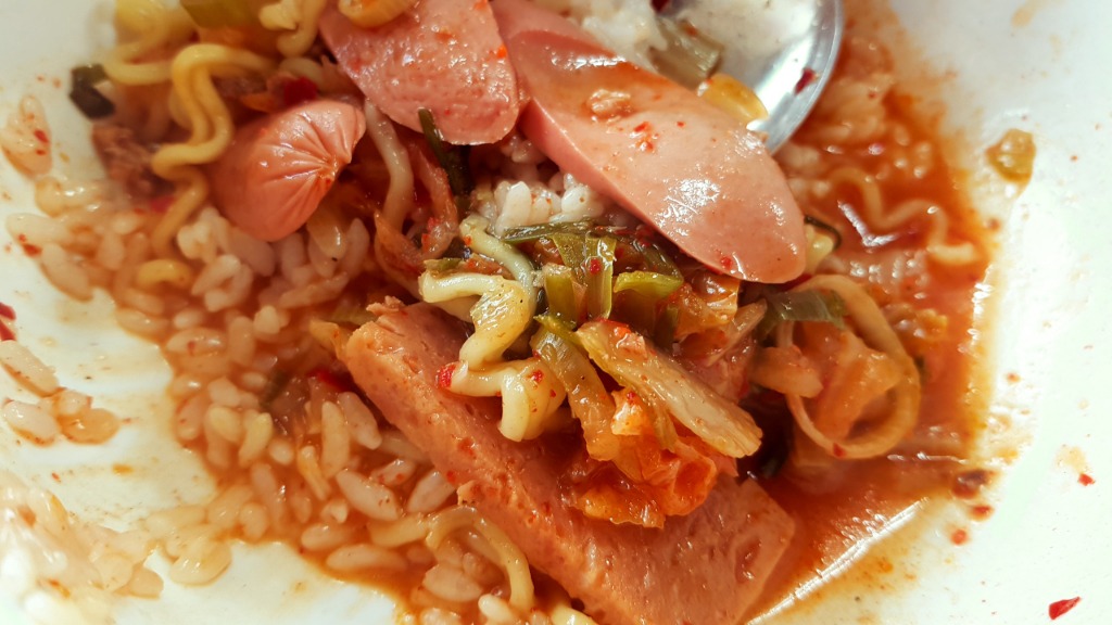 주관적으로 김치찌개보다 맛있는 찌개 | 인스티즈
