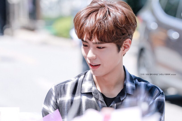 박보검이 머리숱 유지를 위해 먹는 것.jpg | 인스티즈