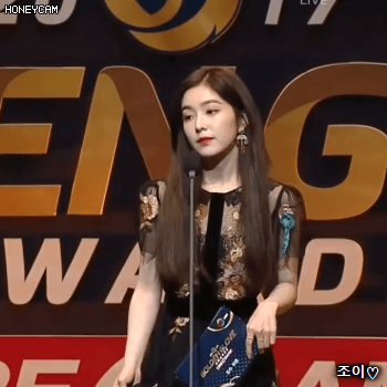 171213 골든글러브 시상식 레드벨벳 아이린.gif | 인스티즈