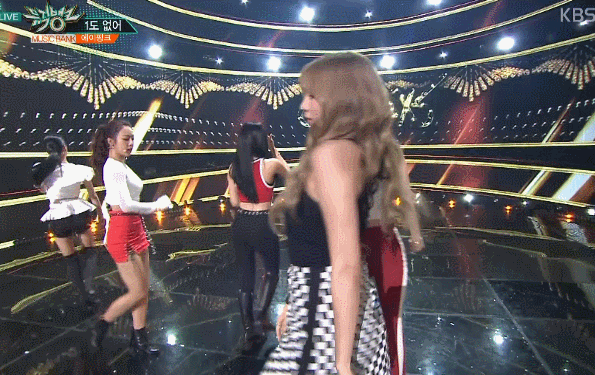 점점 진화하는 손나은&오하영의 두유럽미.gif | 인스티즈