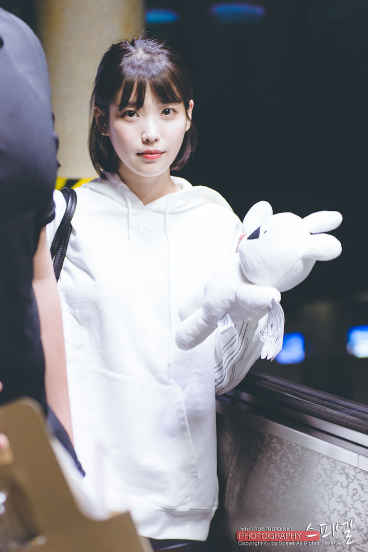 75번째 하루한번 이지은 아이유 | 인스티즈