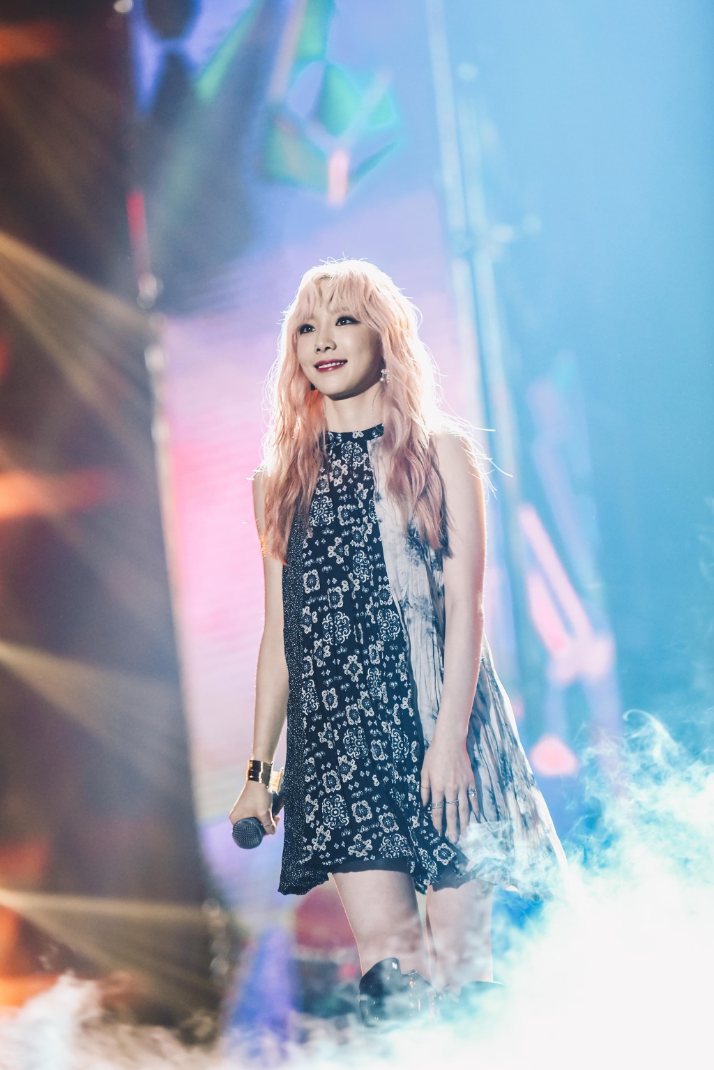 995EAD445D24E09A05B72E