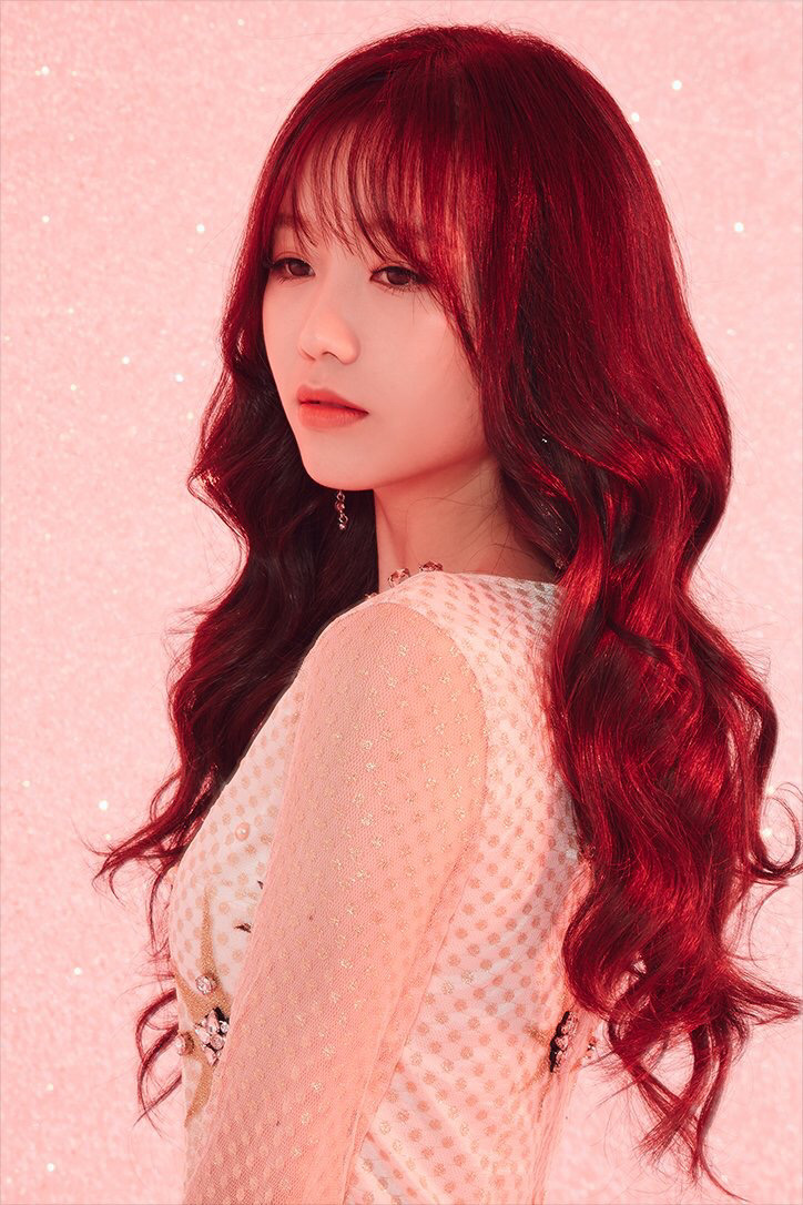 [러블리즈] 카페 명함을 선물 받아서 수정이 | 인스티즈