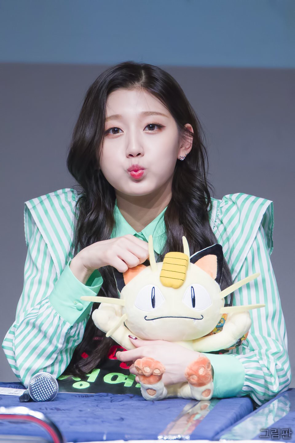 [러블리즈] 크로아상을 먹어서 예인이 | 인스티즈